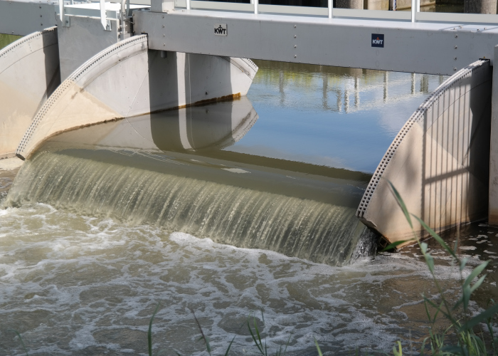 Overstorten & stuwen